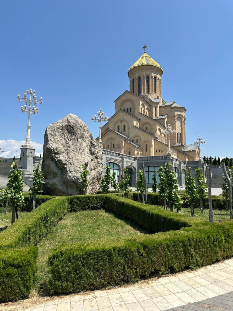 Тур «Армения + Грузия» (6 дней / 5 ночей)